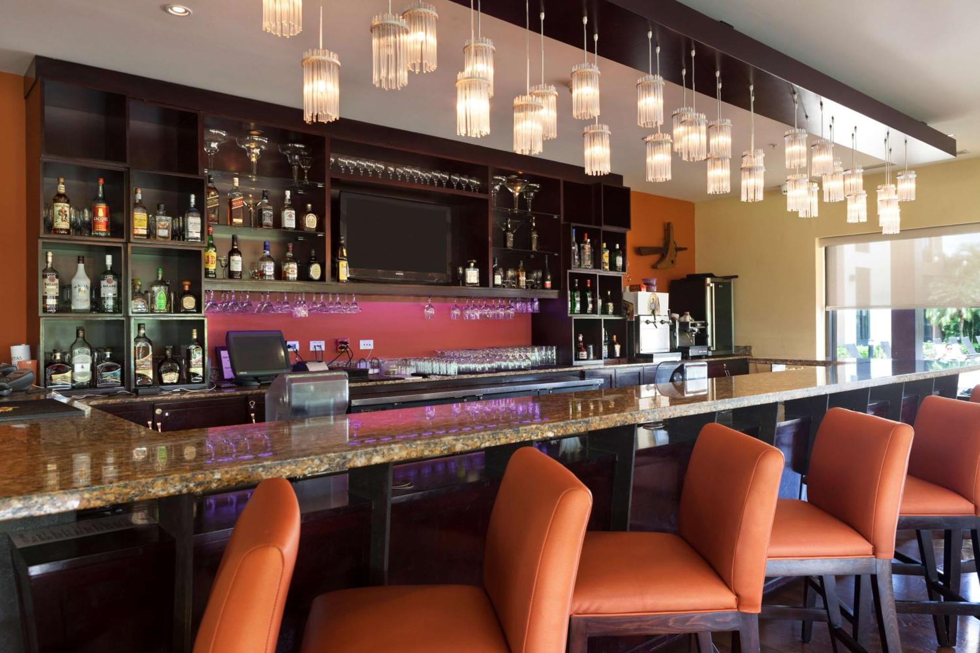 Hilton Garden Inn Guanacaste Airport Либерия Экстерьер фото