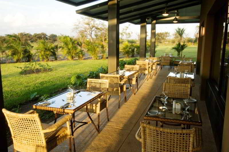 Hilton Garden Inn Guanacaste Airport Либерия Экстерьер фото
